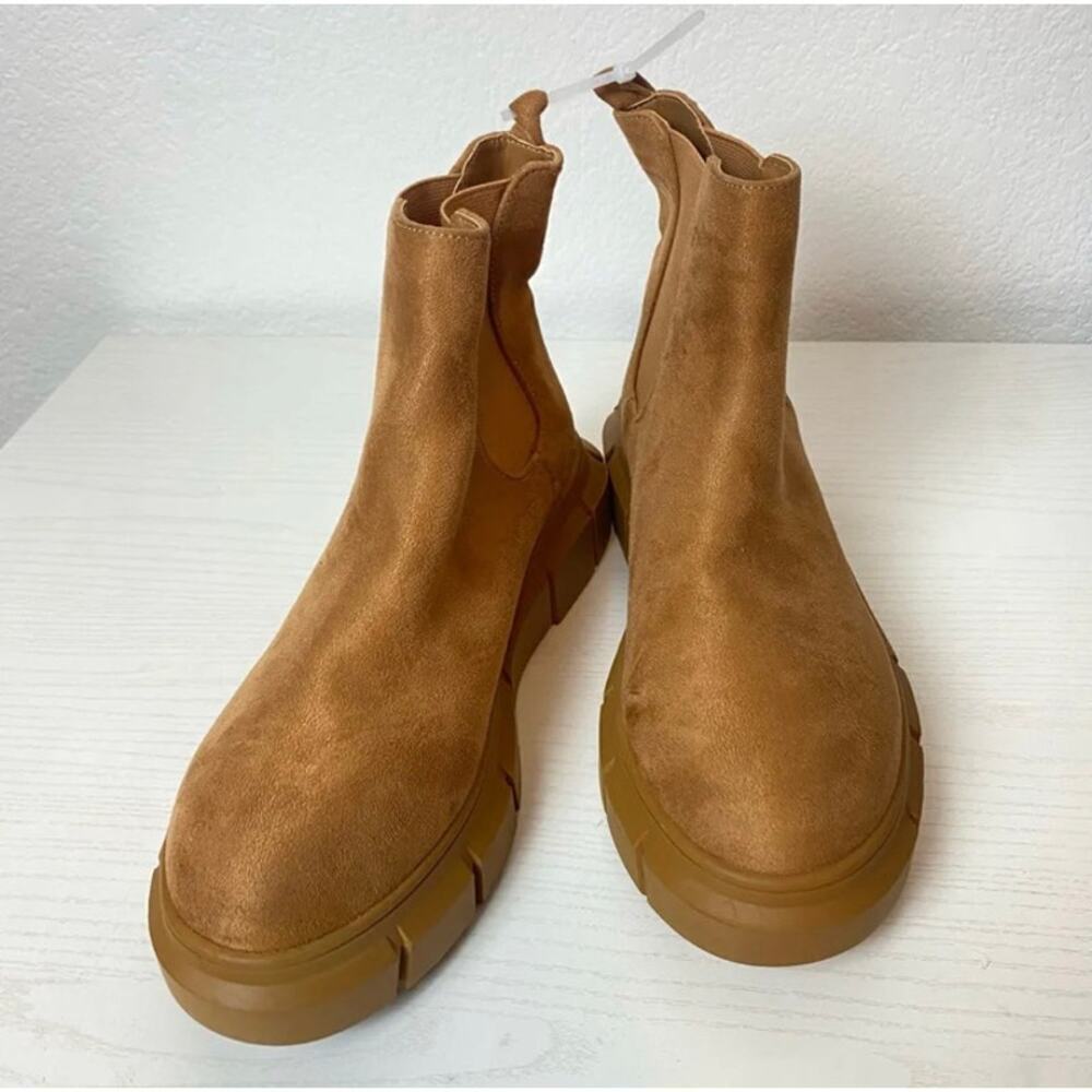 BP Niya Lug Sole Chelsea Boot in Cognac Size 5